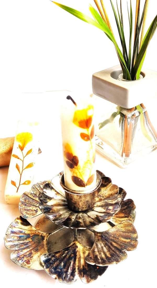 Petal Design Candle Holder